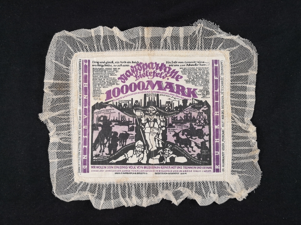 Bielefeld 1923 10000 Mark Linen dark violet black with wide cream lace border